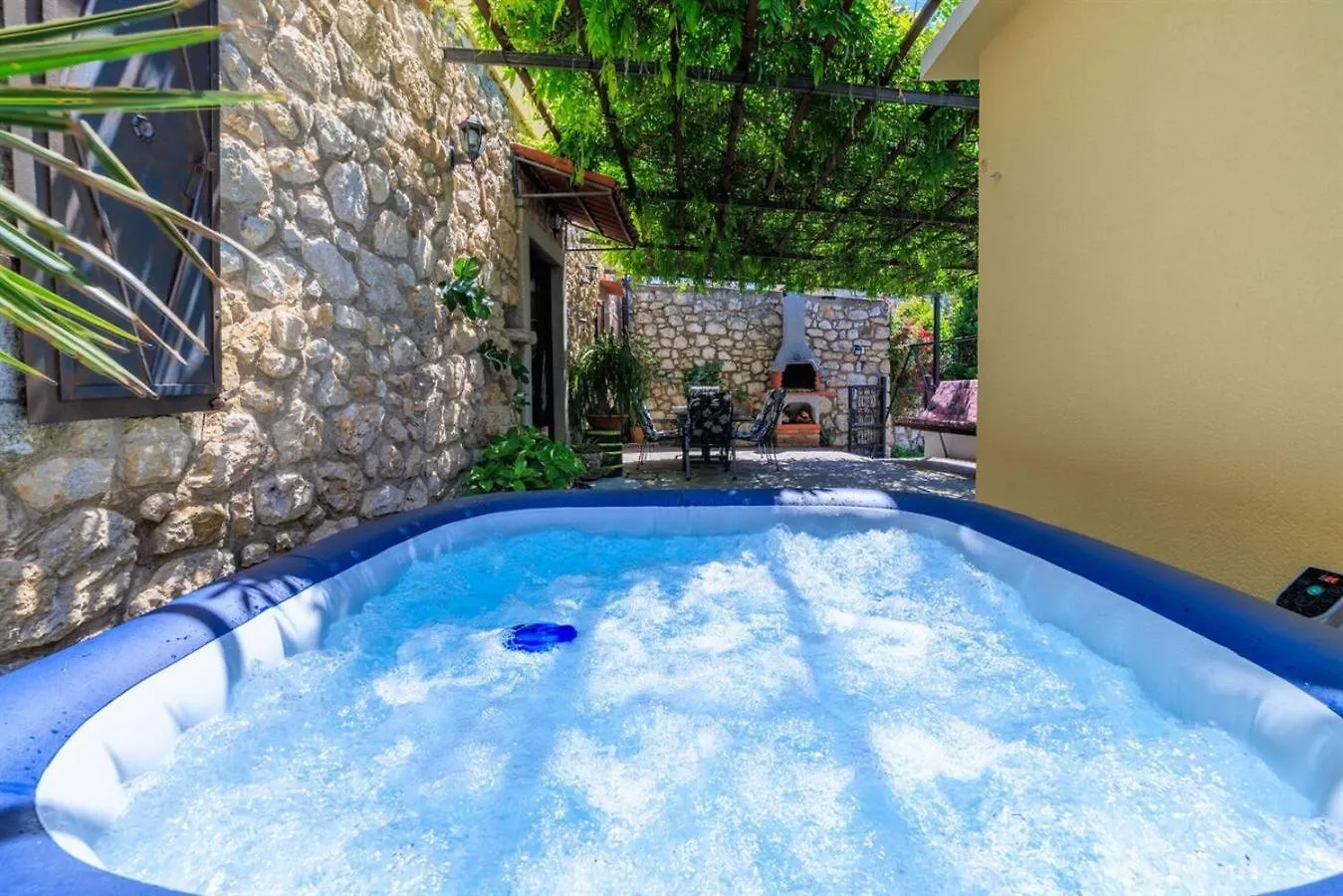 Sea & Heritage Retreat Bribir By Aneo Travel Holiday home